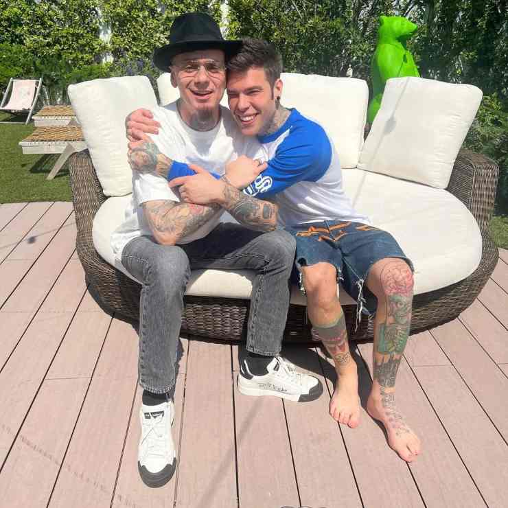 Fedez e J-Ax, lite