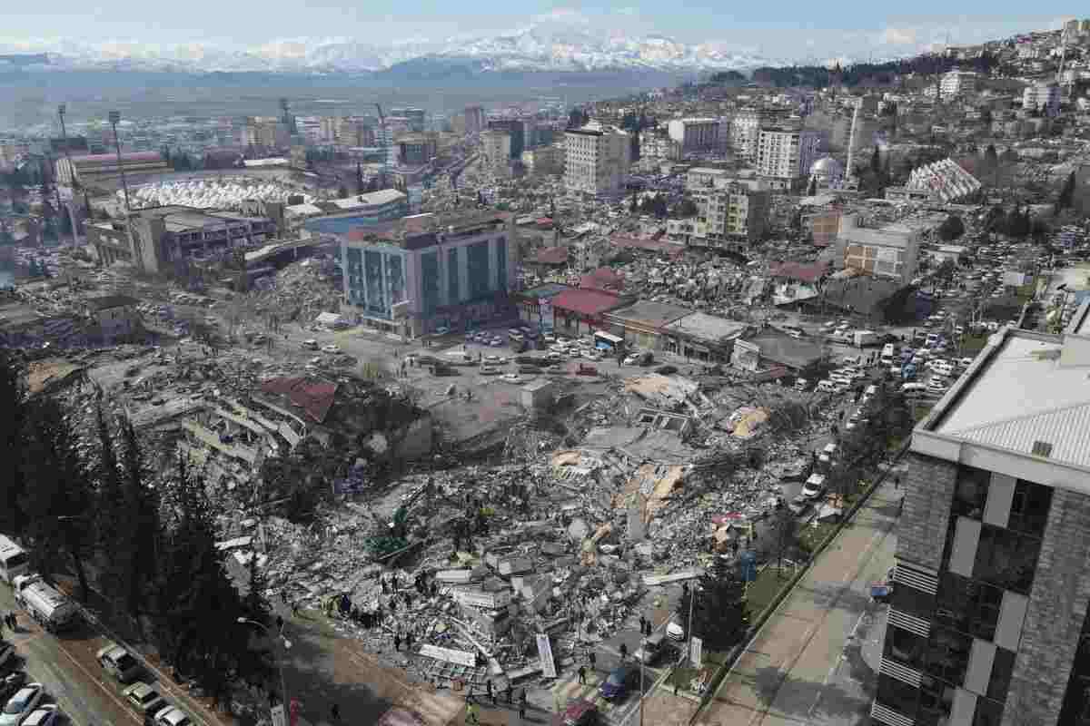 Turchia in ginocchio per il sisma 