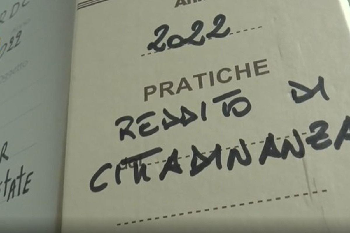 Reddito di cittadinanza addio calo beneficiari chi non potrà più chiederlo