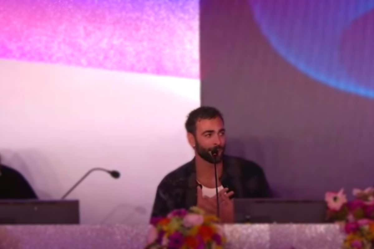 marco mengoni, le lacrime in conferenza stampa 