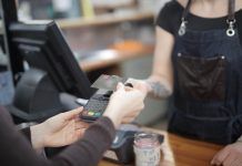 cassa non funziona paga per tutti