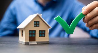 Cresce il costo delle case, prezzi folli: le città italiane dove è impossibile comprare